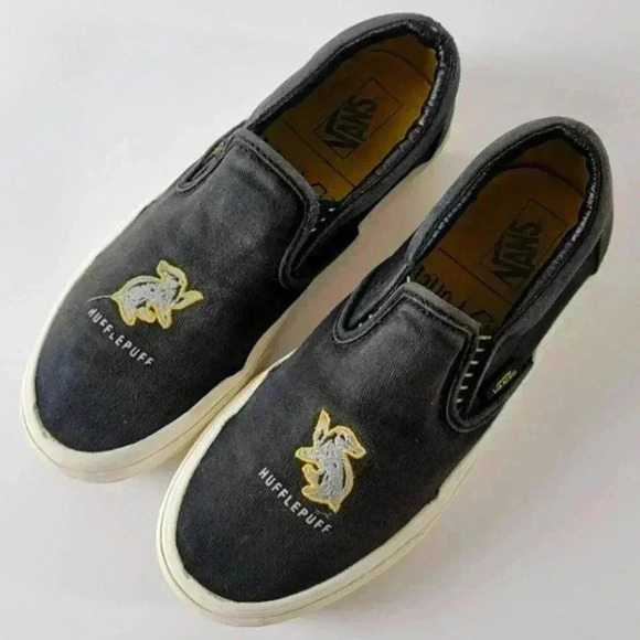 Vans Slip On x Harry Potter HufflePuff Sneakers - 5.5 - Picture 1 of 12